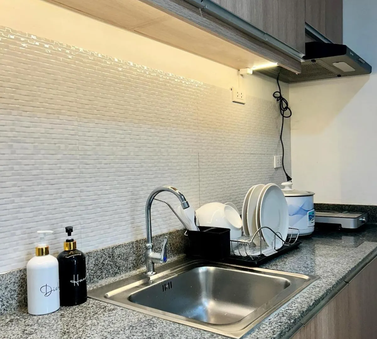 1 Bedroom Unit Condominium Near Airport And Samal Davao City