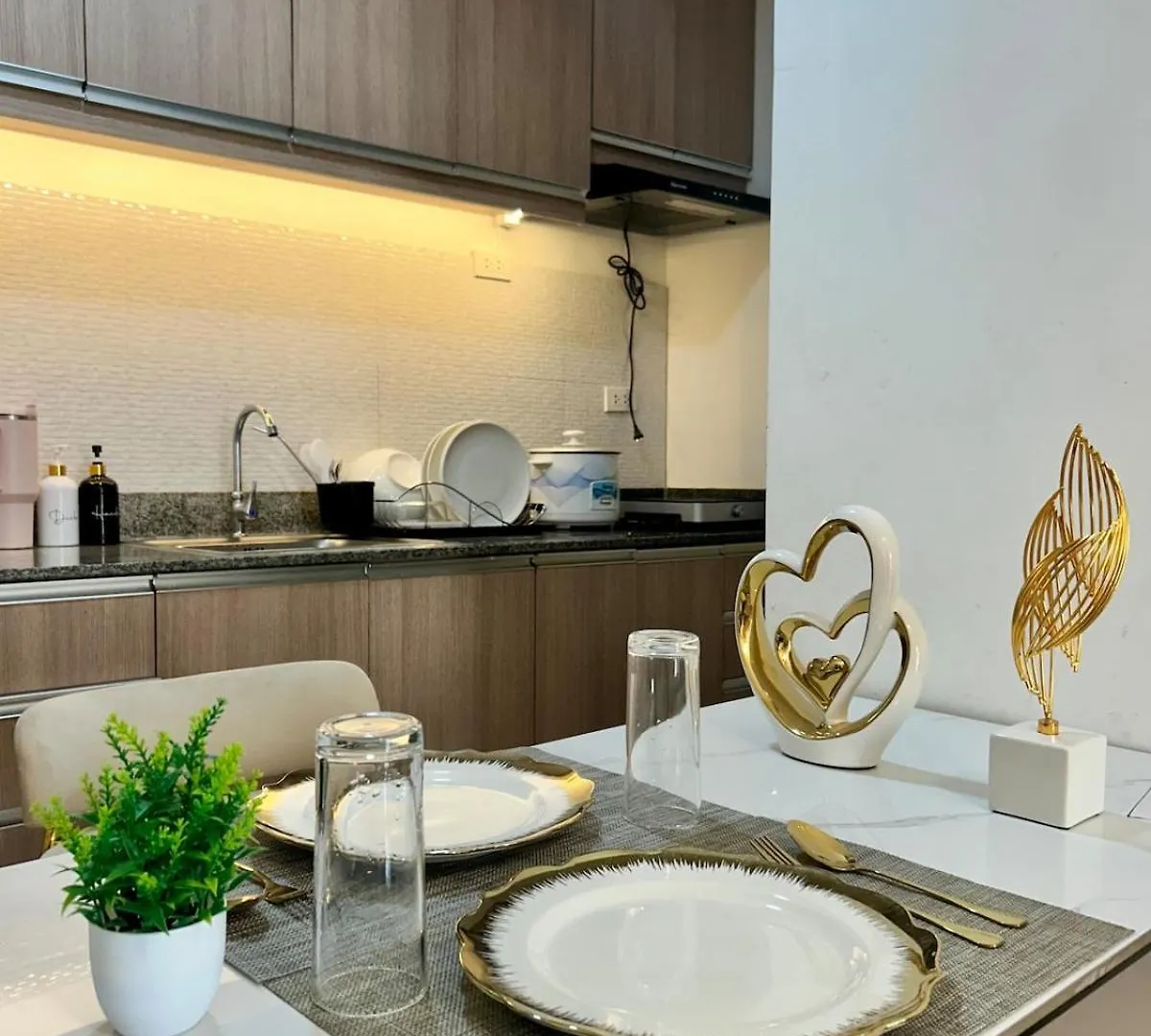 1 Bedroom Unit Condominium Near Airport And Samal Davao City Philippines