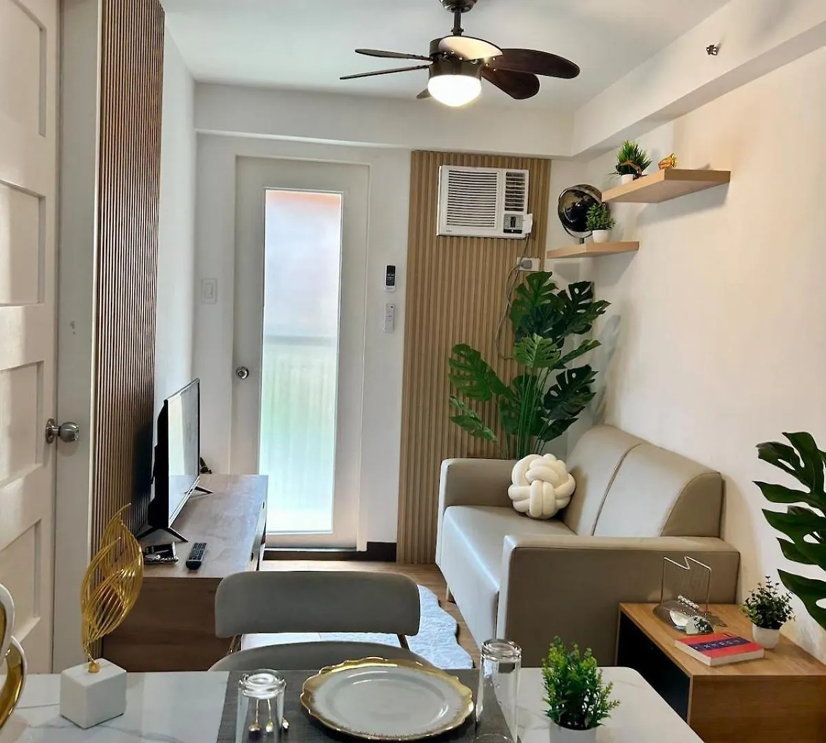 Appartamento 1 Bedroom Unit Condominium Near Airport And Samal Davao City Filippine